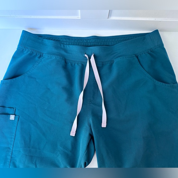 FIGS Kade Cargo Scrub Pants Caribbean Blue Technical Collection - Size XL Tall - Picture 2 of 9